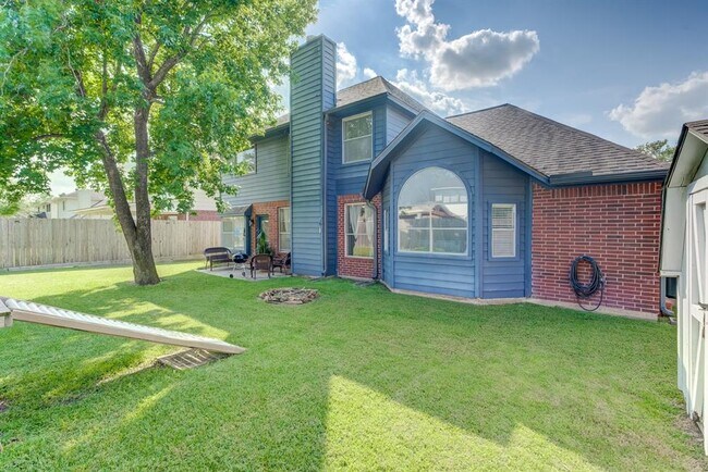Building Photo - 14403 Cypress Green Dr