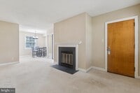 Building Photo - 2803 Arlington Blvd