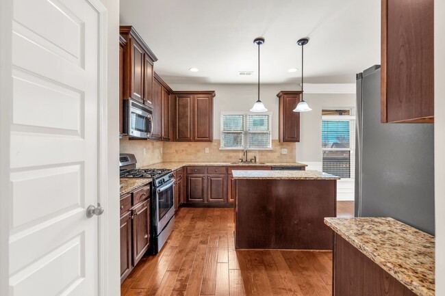 Building Photo - 845 Nevis Way