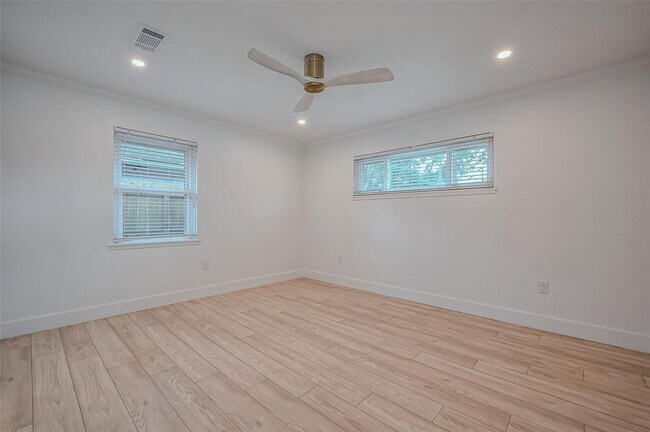 Building Photo - 2214 Nina Lee Ln