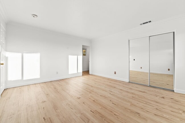 Building Photo - 1564 Clanton Pl