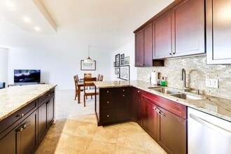 Building Photo - 505 N Lake Shore Dr