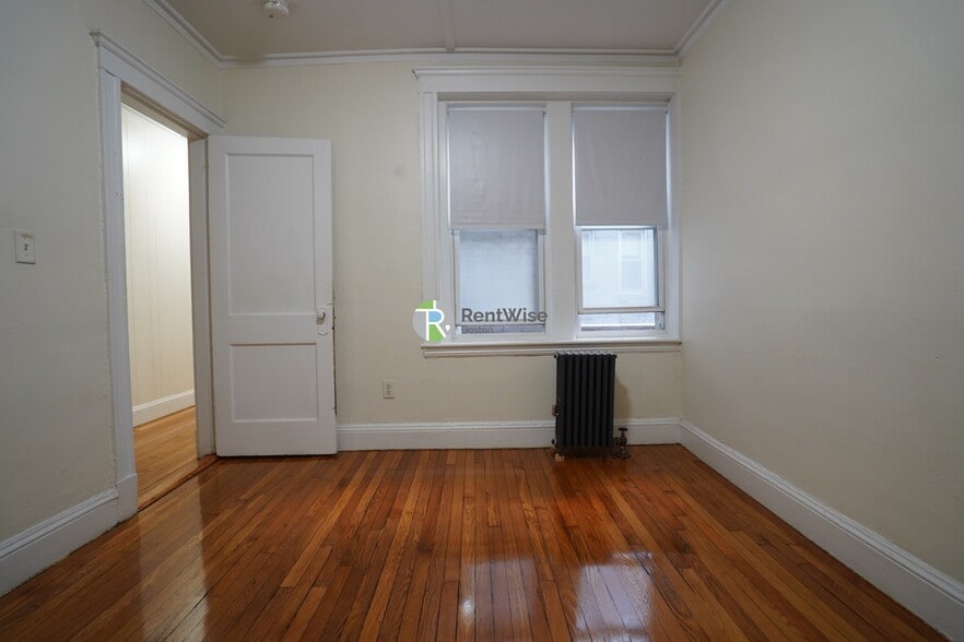 Building Photo - 1175 Boylston St
