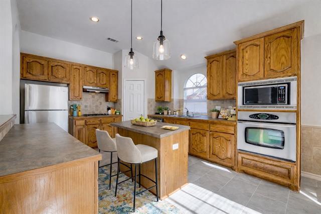 Building Photo - 1607 Monte Carlo Dr