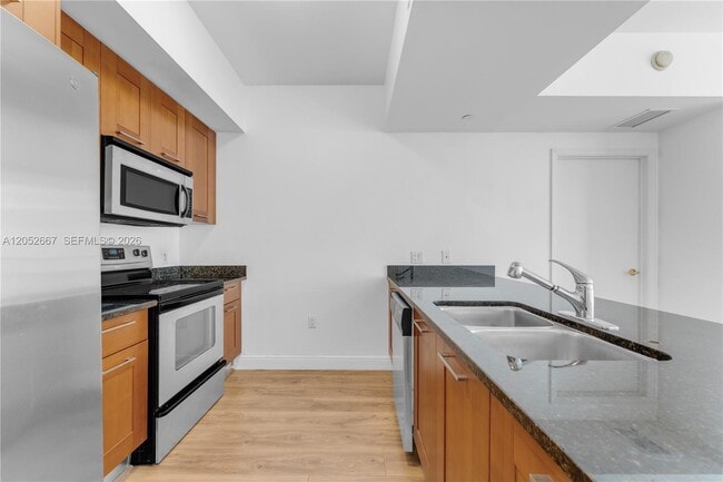 Building Photo - 4100 Salzedo St