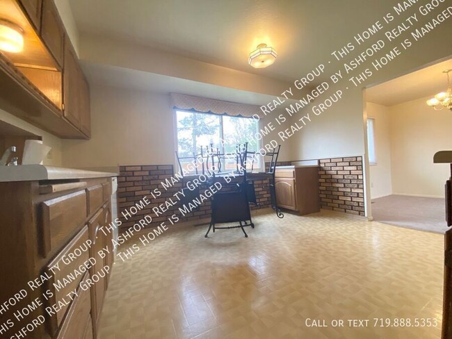 Building Photo - 4262 N Hammock Dr