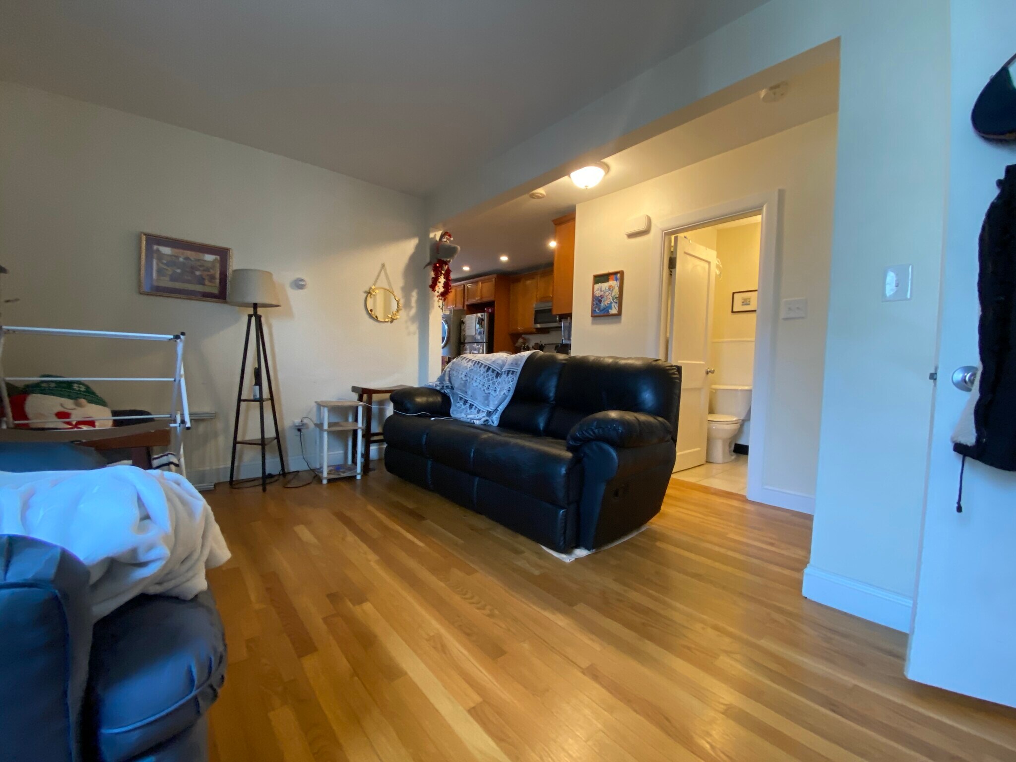 Building Photo - 11 Leverett St