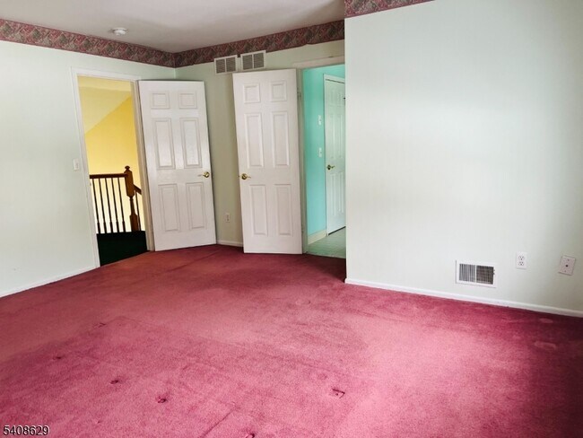 Building Photo - 1802 Scarlett Dr