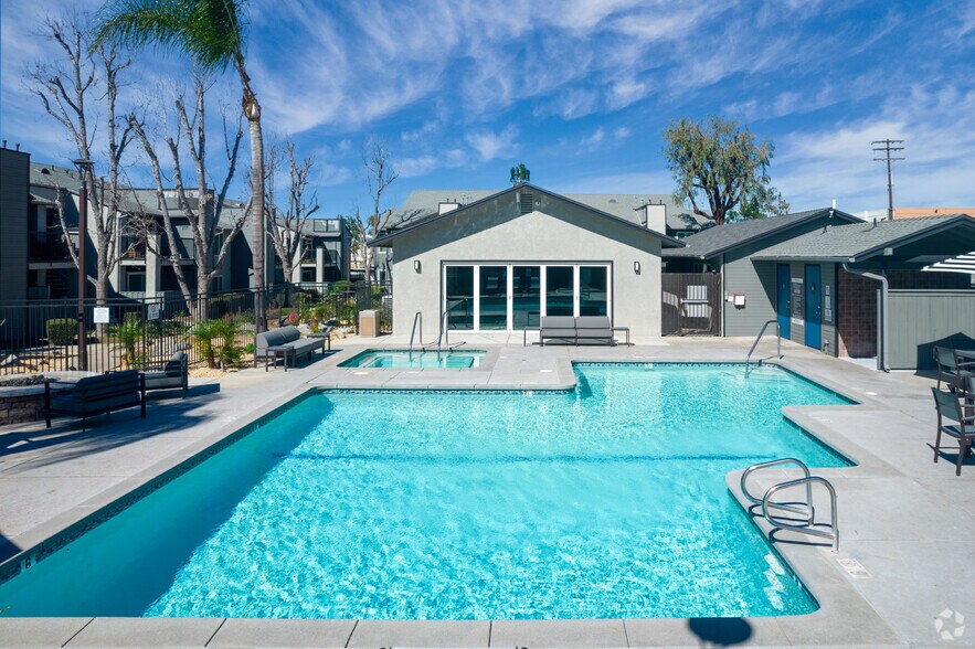 The James Apartments 7600 Ambergate Pl Riverside CA 92504 Apartment