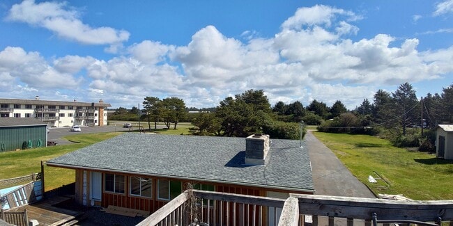 Building Photo - 601 Ocean Shores Blvd NW