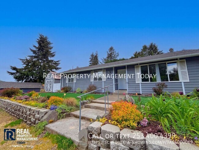 Building Photo - 9518 Wheeler Ave