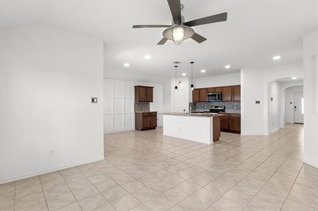 Building Photo - 803 Quartz Trl
