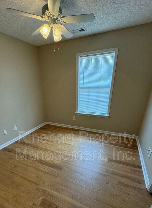 Building Photo - 5027 Drake Pond Ln