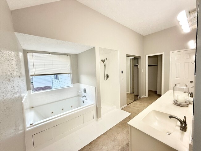 Building Photo - 4719 Orkney Dr