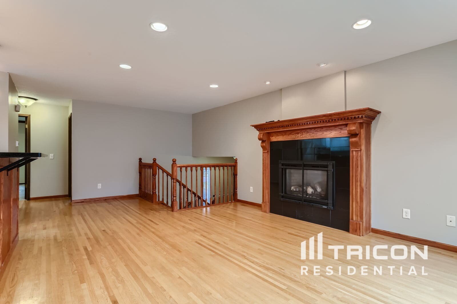 Building Photo - 2805 Saddlebrooke Cir