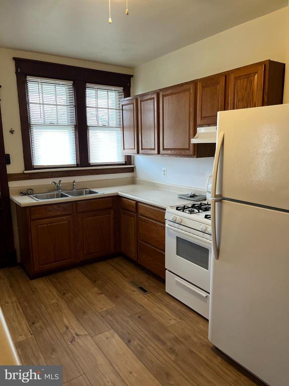 Building Photo - 88 S Main St