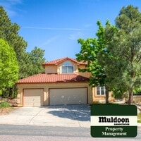 Building Photo - *COMING SOON* 5 Bedroom Broadmoor Beauty A...