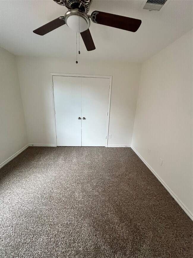 Building Photo - 9802 Morrisville Ct