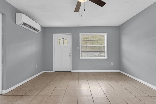 Building Photo - 1086 Hibiscus Ct