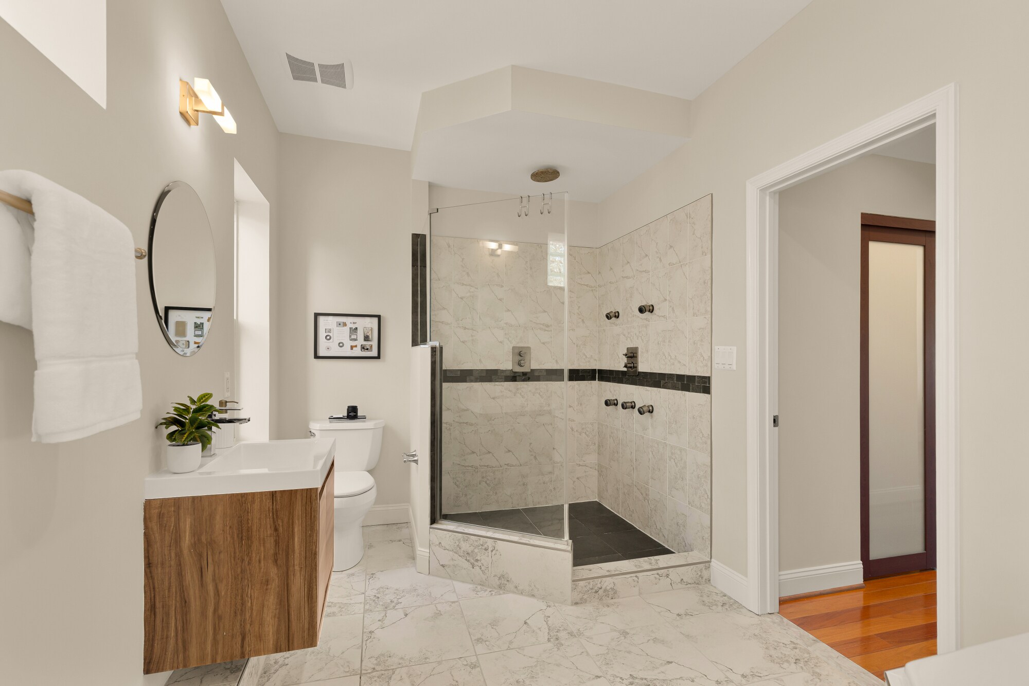 Building Photo - 1934 4th St NW