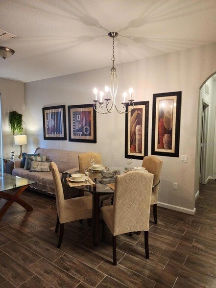 Building Photo - 4802 Cayview Ave