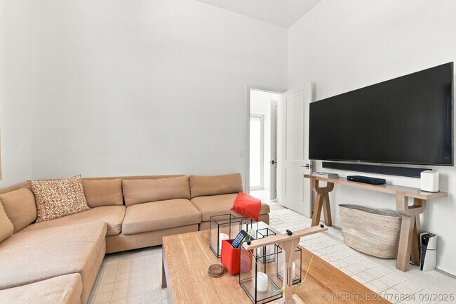 Building Photo - 14334 Stroller Way
