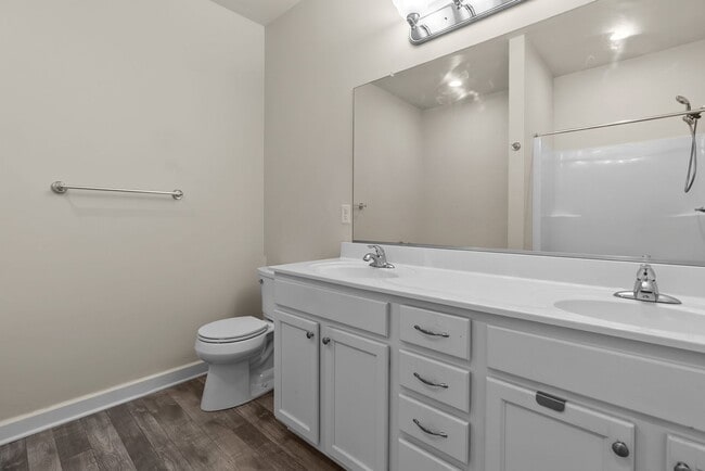 Building Photo - Smart, Secure, and Energy-Efficient Home f...