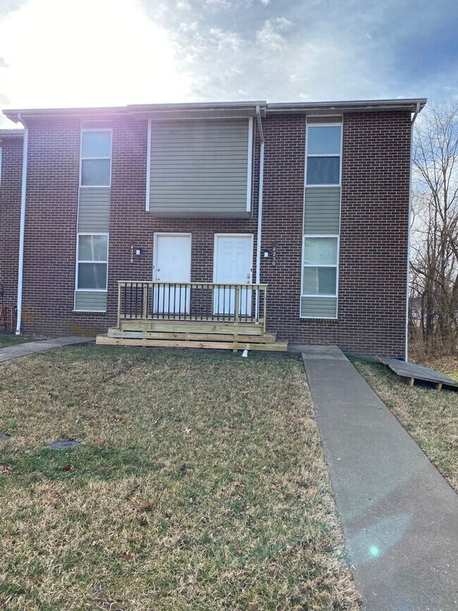 Building Photo - 4230 W Bethany Dr