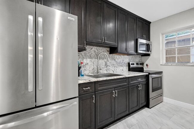 Building Photo - 40 NW 68th St