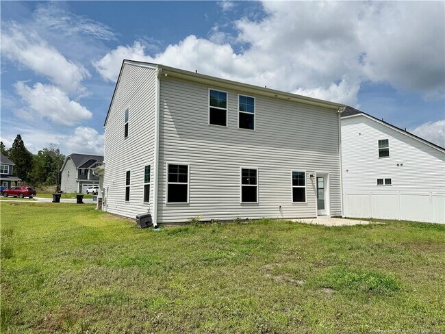 Building Photo - 39 Princelet Pt