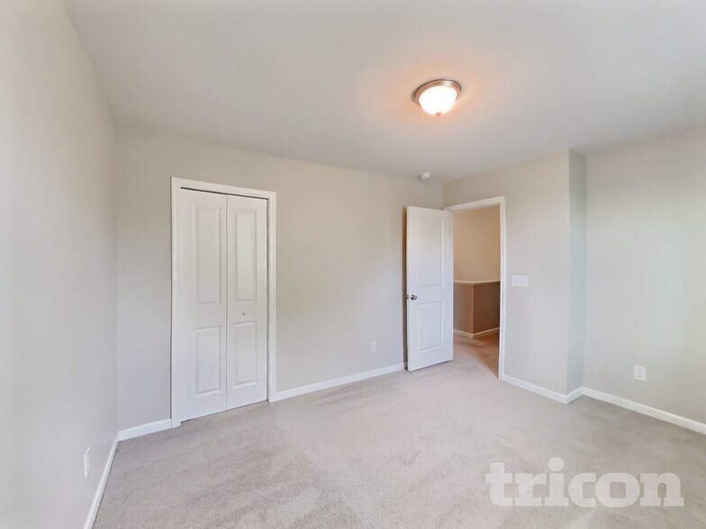 Building Photo - 1434 Havenbrook Dr