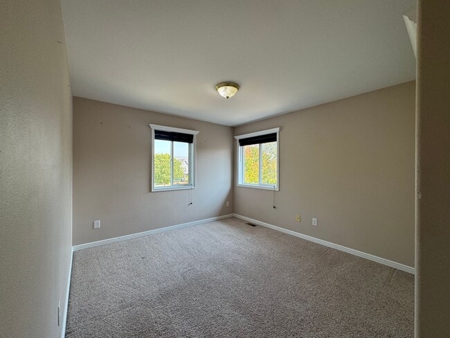 Building Photo - 4467 Castlerock Dr