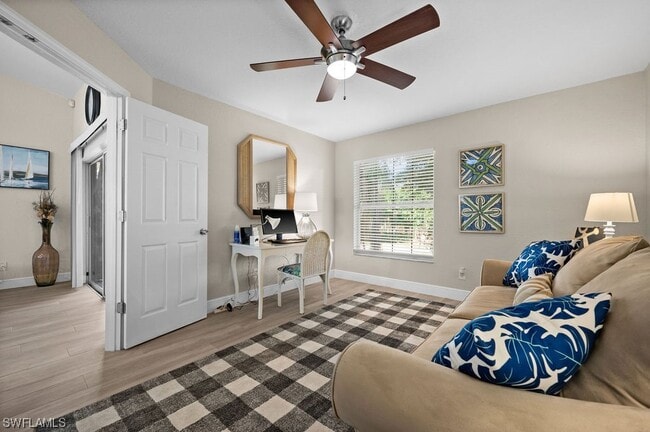 Building Photo - 9570 Crescent Garden Dr