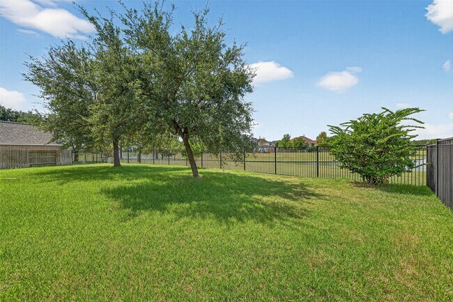 Building Photo - 10815 Lake Raven Ct
