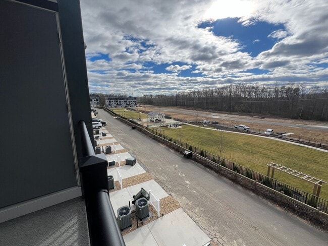 Building Photo - 13292 Coalfield Station Ln