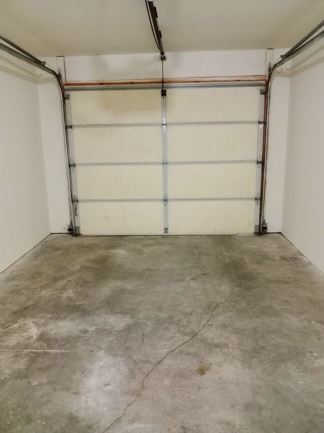 Building Photo - 3512-3514 La Mesa Dr.