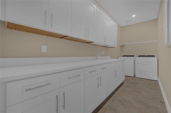 Building Photo - 2136 Keystone Pass Blvd