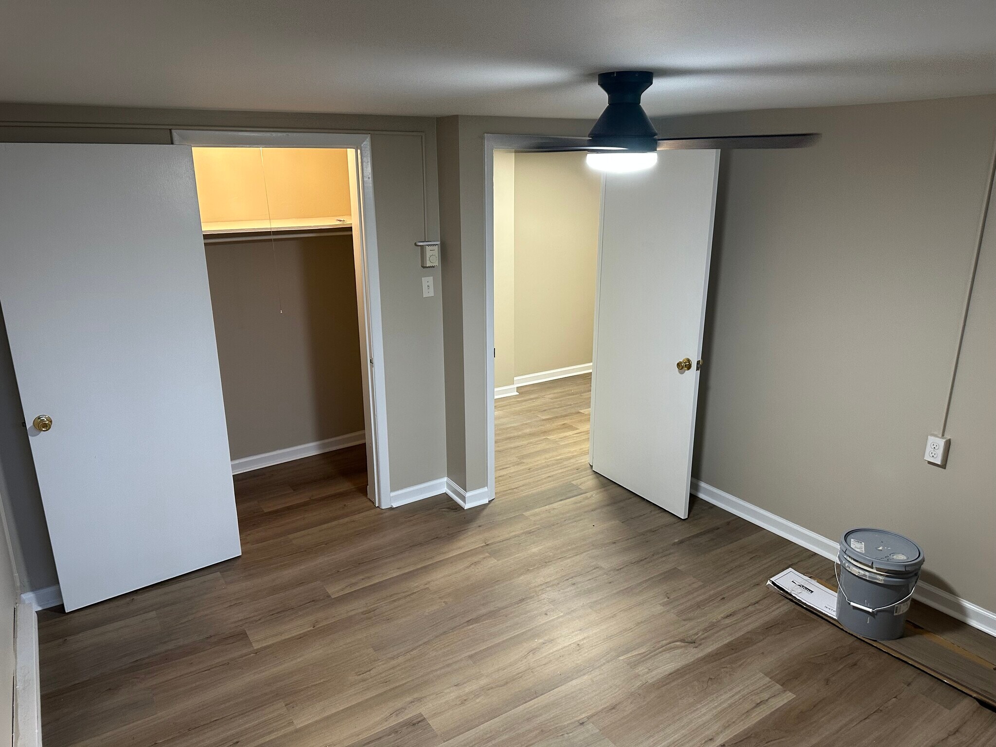 Bedroom - 4103 N Center St