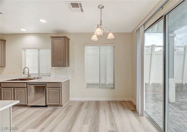 Building Photo - 10408 September Flower St