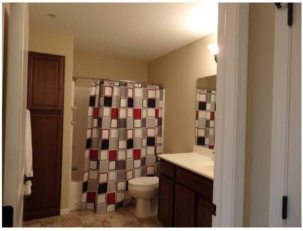 Interior Photo - Courtwood Village Condominiums