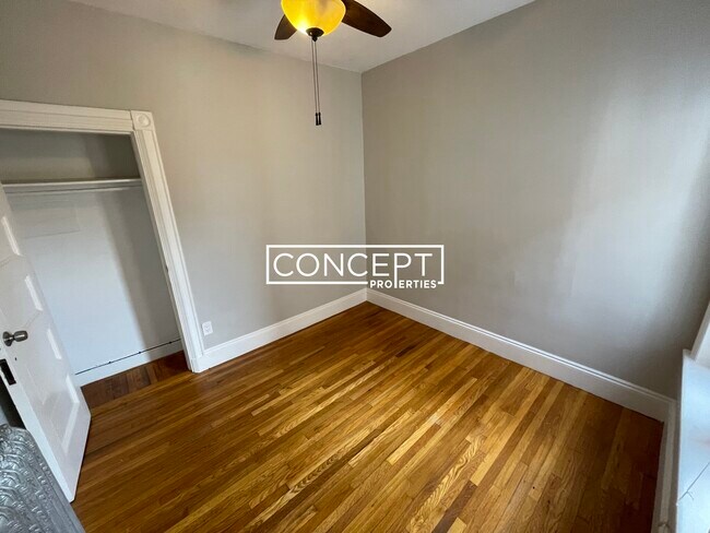 Building Photo - 900 Mass Ave. Unit 8CP