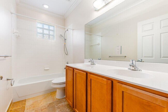 Building Photo - 1088 Grove Park Cir