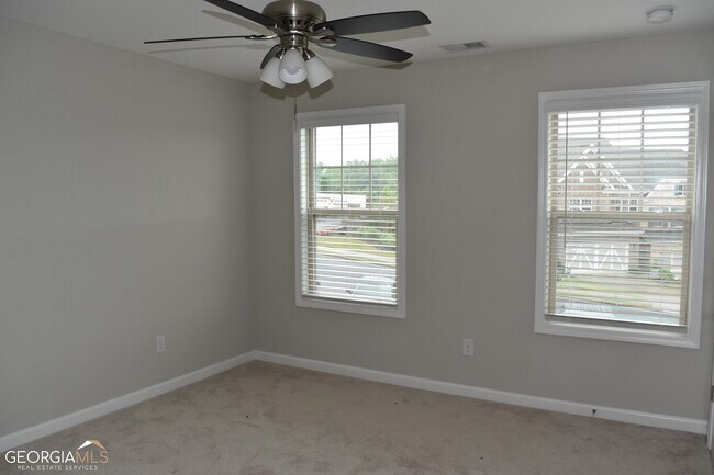 Building Photo - 4040 Bryton Trace Dr