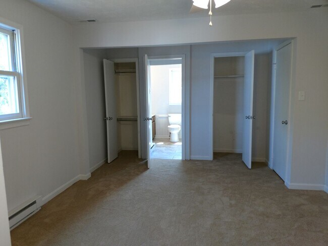 Building Photo - 3 Bedroom 3 Bathroom House in Town of Fron...