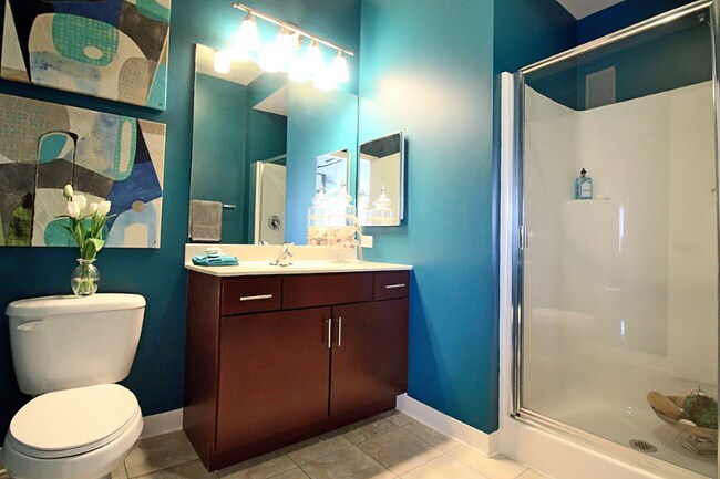 Building Photo - 817 S Clark St