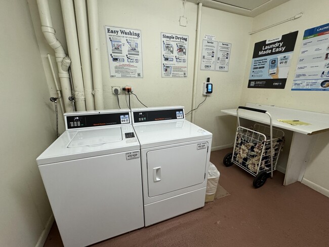 Building Photo - 37 Preston A