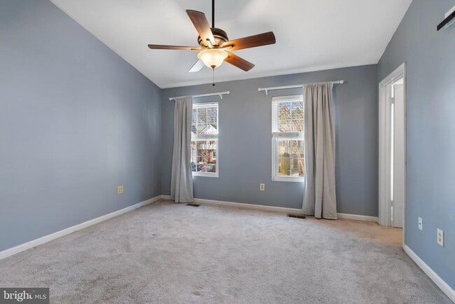 Building Photo - 1205 Farley Ct