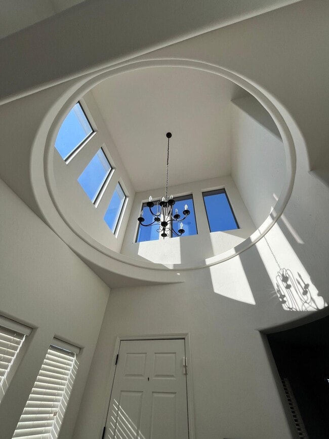 Building Photo - 1124 San Augustin Dr