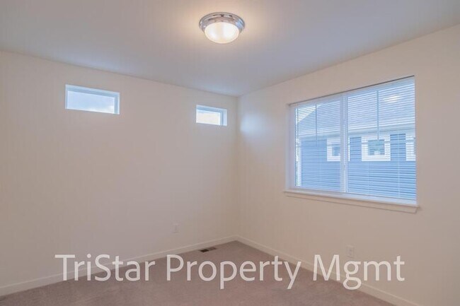 Building Photo - 6463 Crossdrum Point