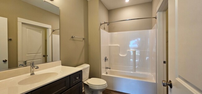 Building Photo - Chestnut - 2Br/2Ba Rental Home - First Floor